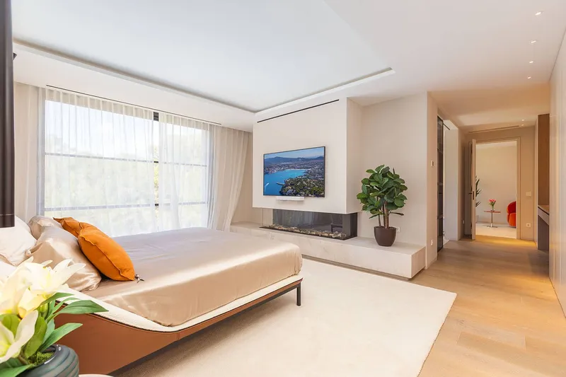 Modern luxury villa in a central location, ready for first occupancy — photo 10