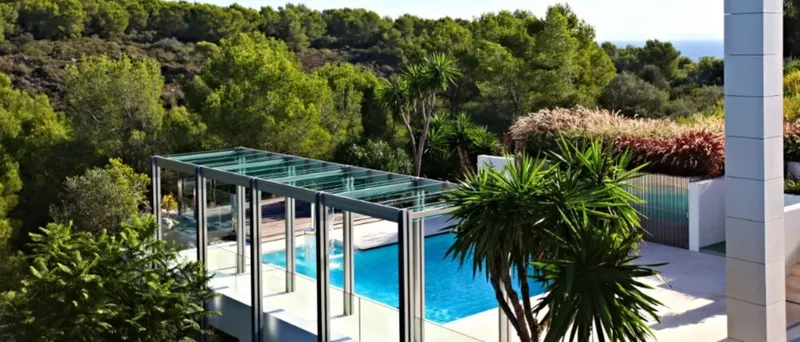 Modern designer villa in Sol de Mallorca with building plot and sea access — photo 12