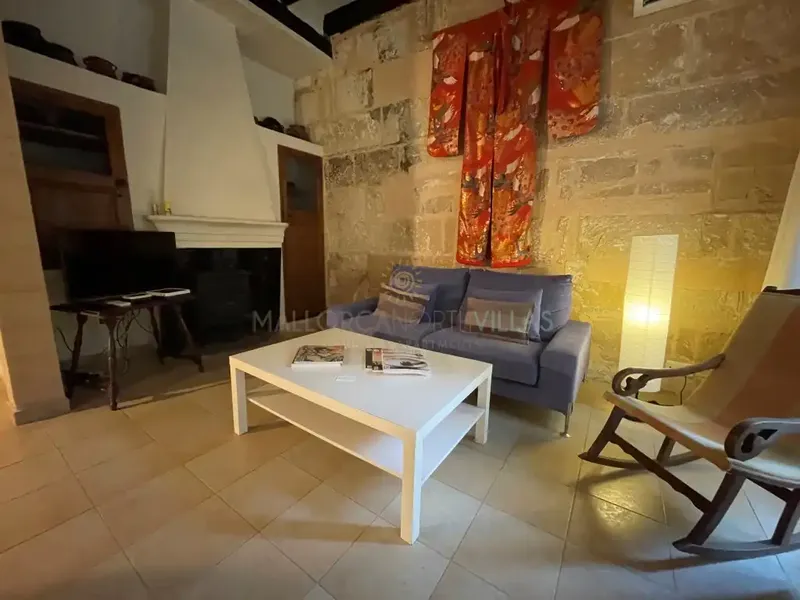 Village house with patio and terrace in the heart of Pollença — photo 1