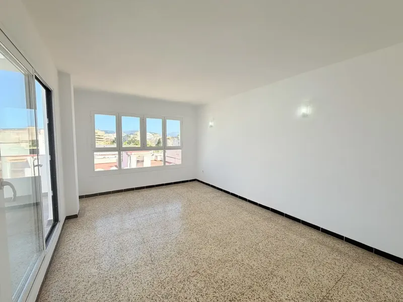 Ático luminoso con dos amplias terrazas y vistas despejadas — photo 7