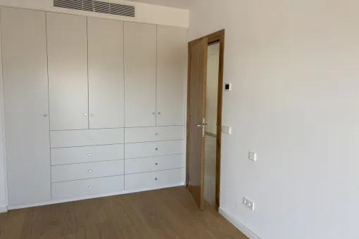 San Lorenzo, modern townhouse with garage and a large outdoor area in Sant Llorenç, first occupancy for long-term rental from September — photo 11