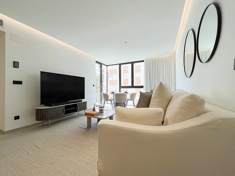 New modern apartment in prime location in Santa Catalina, Palma — photo 4