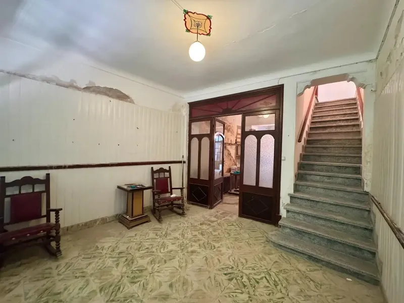 Looking for a unique property with character, history and endless possibilities? This authentic Mallorcan house from 1953 is much more than a — photo 1