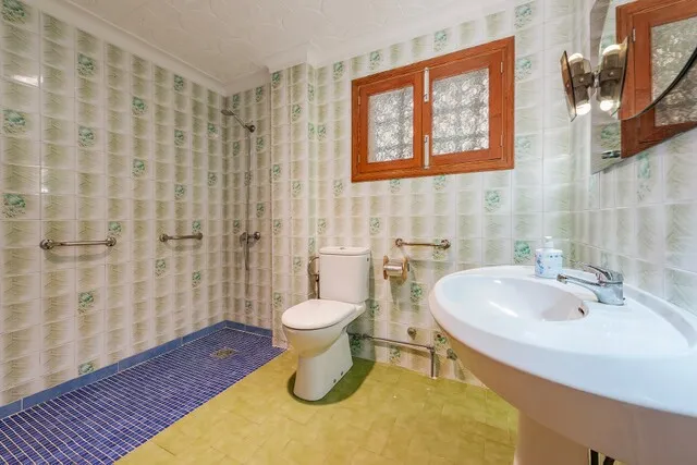 Mallorcan-style villa investment for sale in Alcudia, North Mallorca — photo 11
