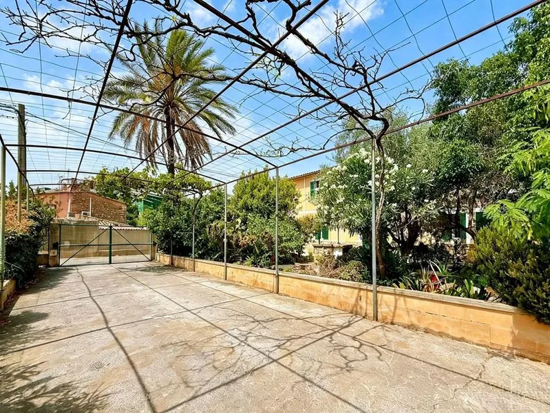 Estate for sale in Sa Indiotería - Son Castelló — photo 1