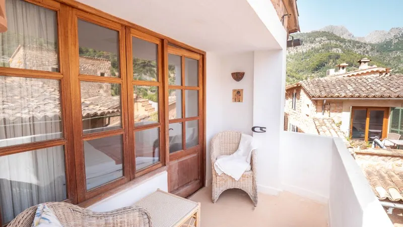 Cozy town house with a private patio and stunning views in Fornalutx — photo 2