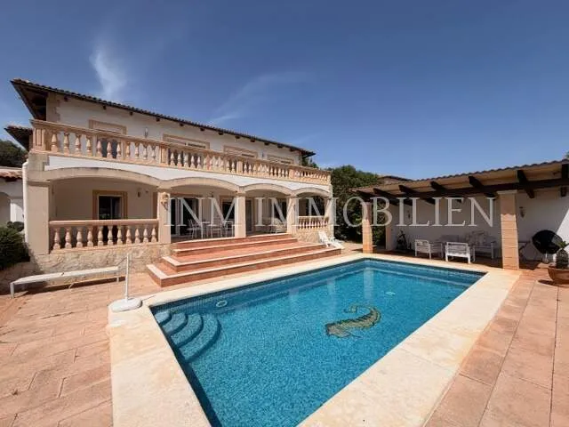 260m² detached house with 5 bedrooms, pool & sea views for sale — photo 2
