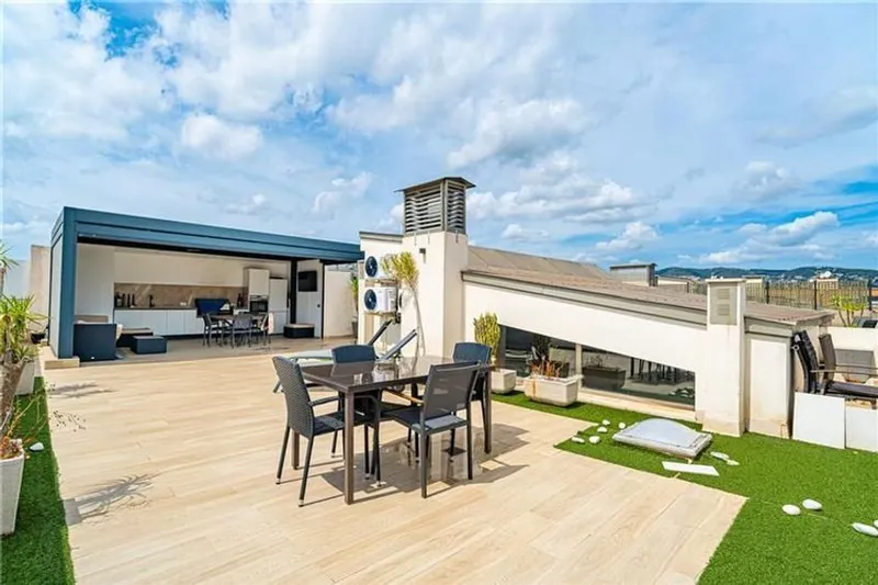 Penthouse for sale in Son Dureta — photo 1