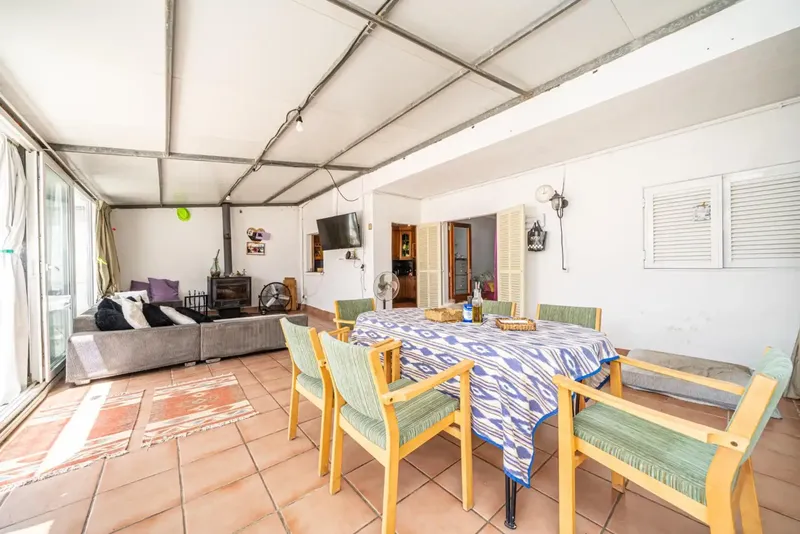 Spacious apartment in Cristo Rei with plenty of space and multiple possibilities — photo 8