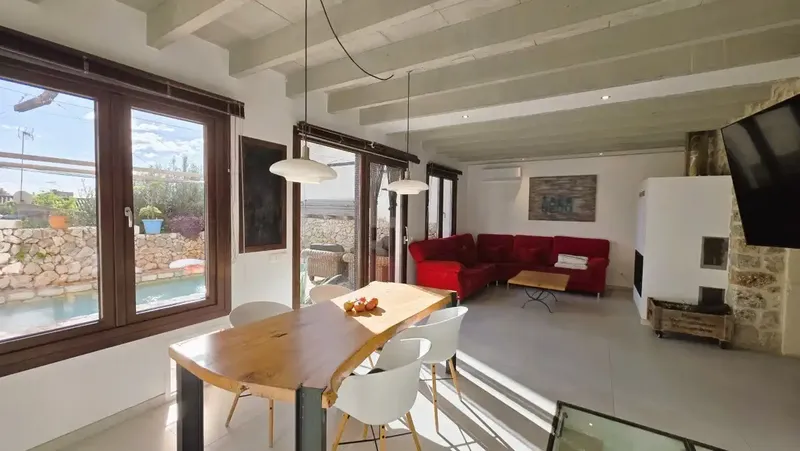 Located in the picturesque and quiet village of Caimari, just 4 km from Inca and at the foot of the Serra de Tramuntana, this property is a — photo 6