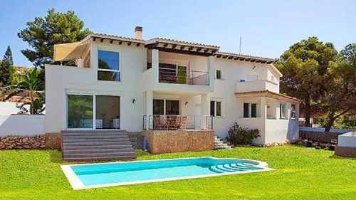 Modern villa close to the beach in Costa de la Calma — photo 1