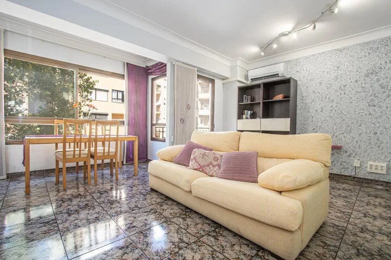 Apartment — photo 1