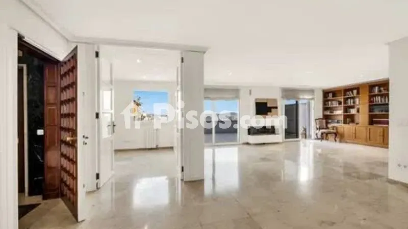 Penthouse in Cort — photo 3
