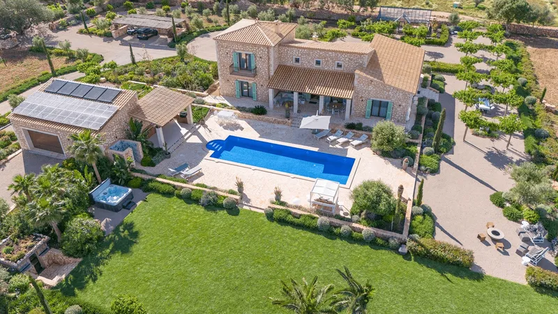 Mediterranean country house in Porreres — photo 2