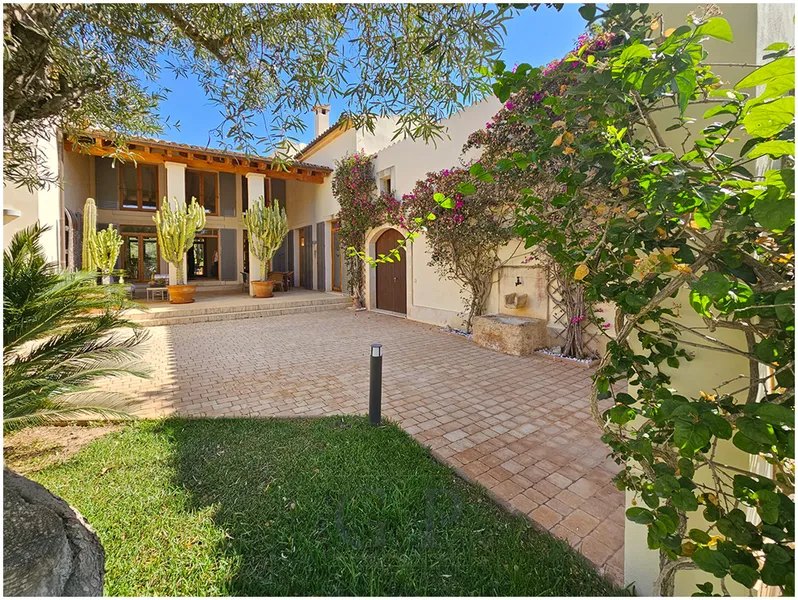 Real estate details — photo 2