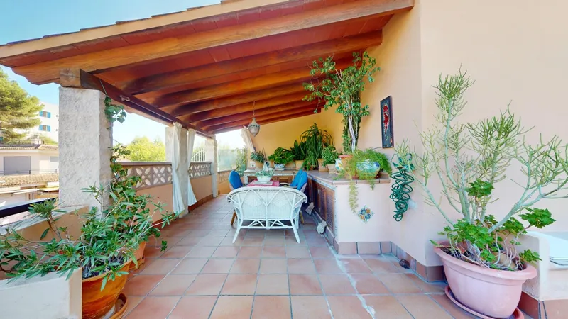 Cozy apartment with terrace on the ground floor of 136 m², parking and forest views 30 meters from Peguera beach, Calvià — photo 3