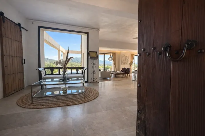An exceptional finca with majestic views of the coast and sparkling sea in Son Servera! — photo 4