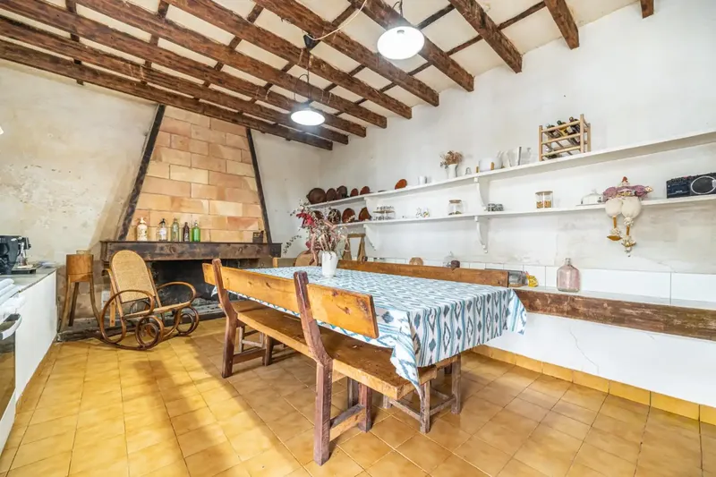 Spacious Majorcan manor house of 591 m² built in the heart of Porreres, a property with great presence, ample spaces — photo 12