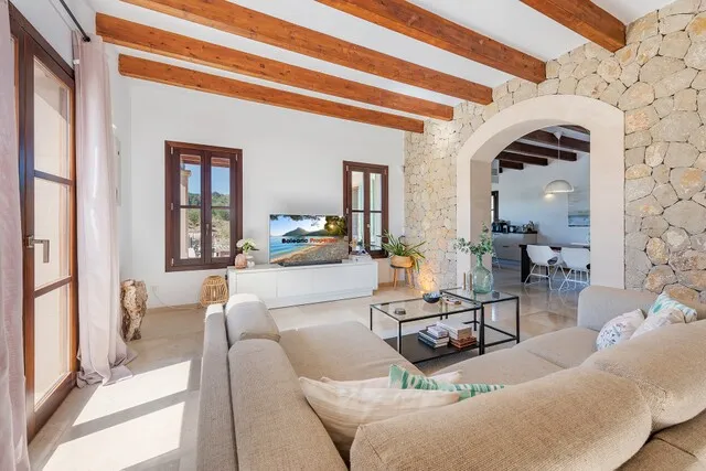 Modern country retreat for sale in beautiful Selva, North Mallorca — photo 12