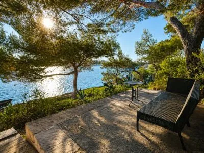 Apartment on the Seafront in Portocolom — photo 2