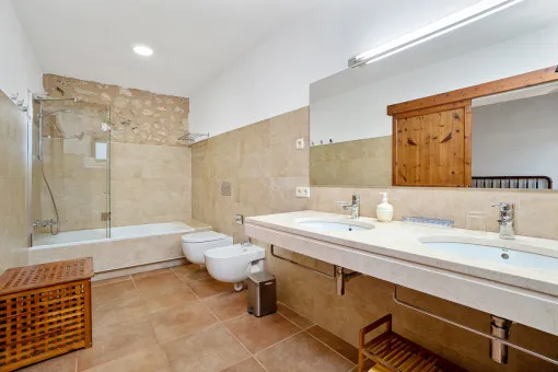 Santa Margalida, countryside-living in an exclusive property in great privacy with its own pool and full service near Santa Margalida — photo 12