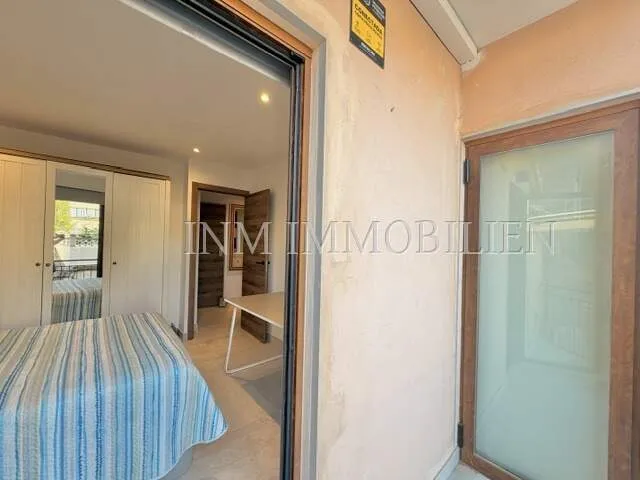 Furnished 110m² apartment with 4 rooms and terrace for rent — photo 12