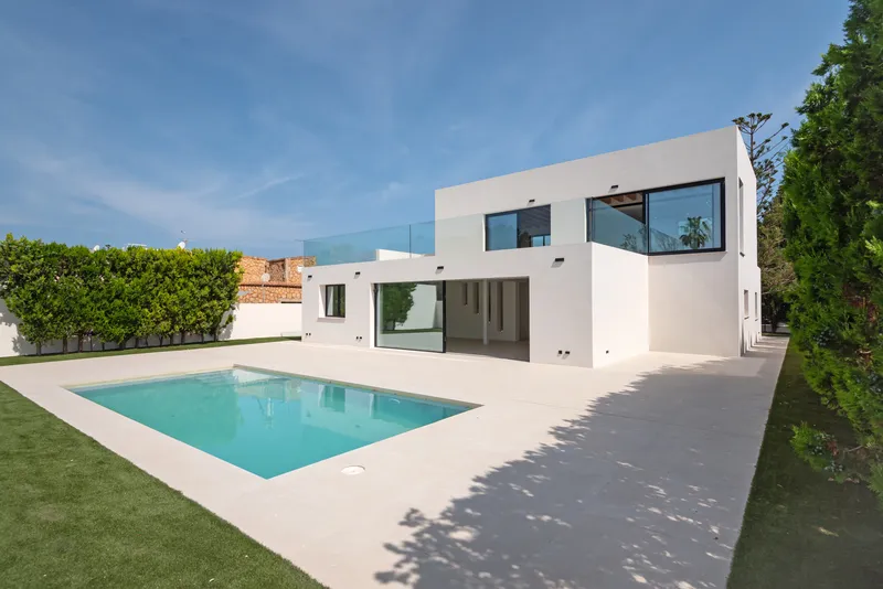 Detached house with pool and bioclimatic design in Bahía Grande, Mallorca — photo 6
