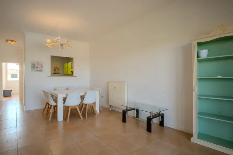 Exclusive 3-bedroom apartment with large terrace in Residencial Sant Lluc – Sa Torre — photo 3