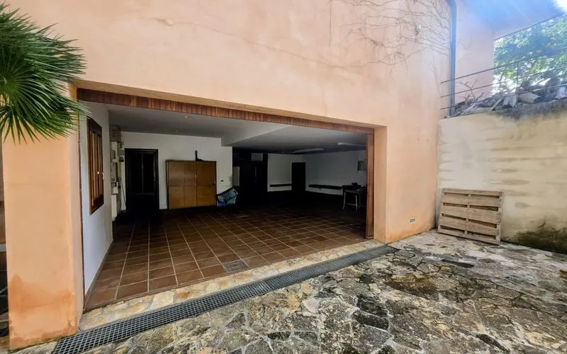 Villa, 1,600 m² plot, 800 m² living space — photo 12
