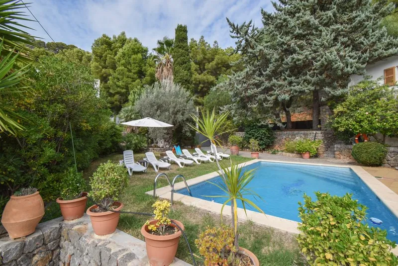 Charming sunny villa with pool, garden and tourist license in Port de Sóller — photo 2