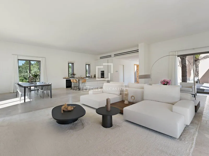 Country house of 460m² with 55m² terrace for sale in Capdepera — photo 5