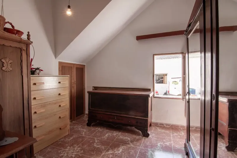 Large village house with patio in Son Servera — photo 12