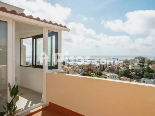 Penthouse on Carrer del Polvorí — photo 1