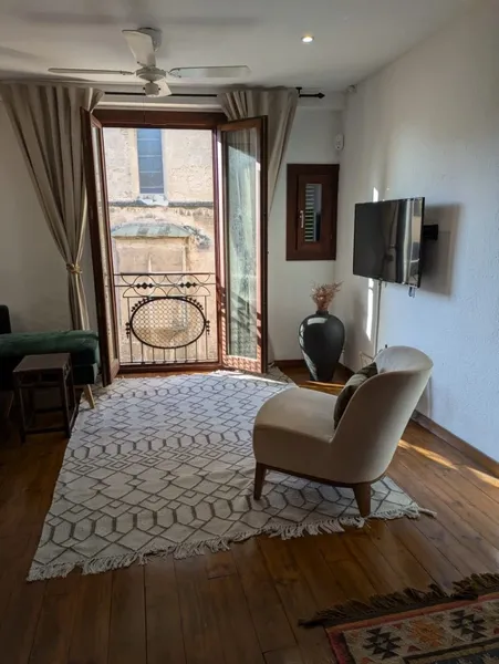 Temporary Professional Rental - Townhouse with Private Terrace — photo 5