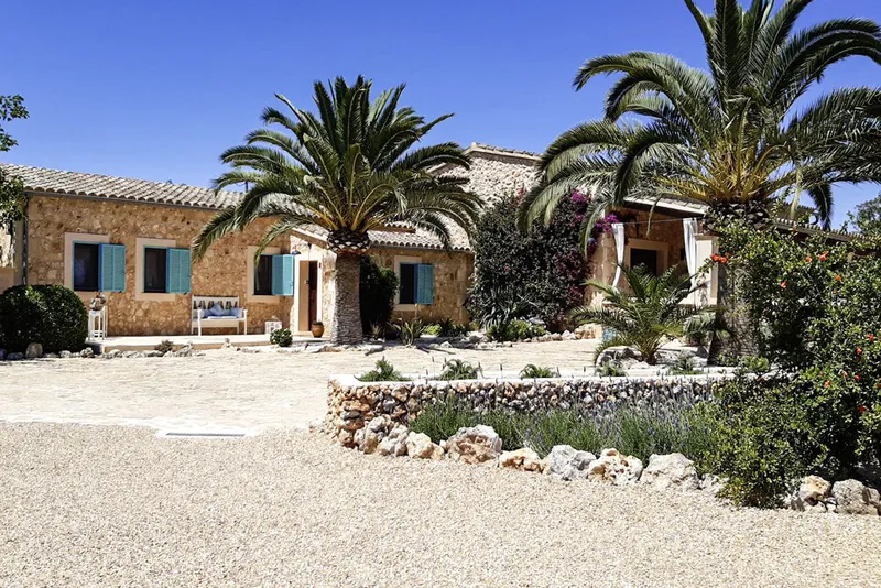 Exclusive natural stone finca with charm, privacy and spectacular views — photo 2