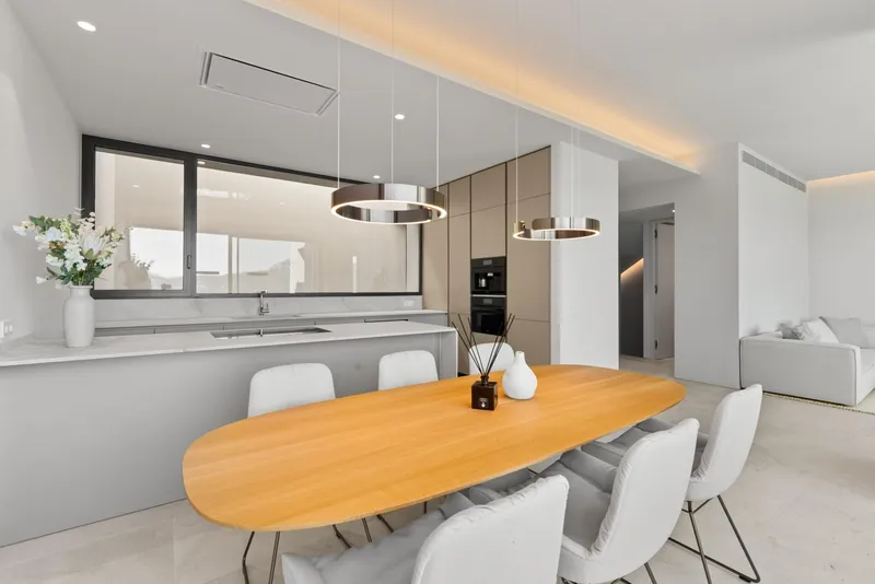 Modern chalet with panoramic views and holiday rental licence — photo 8