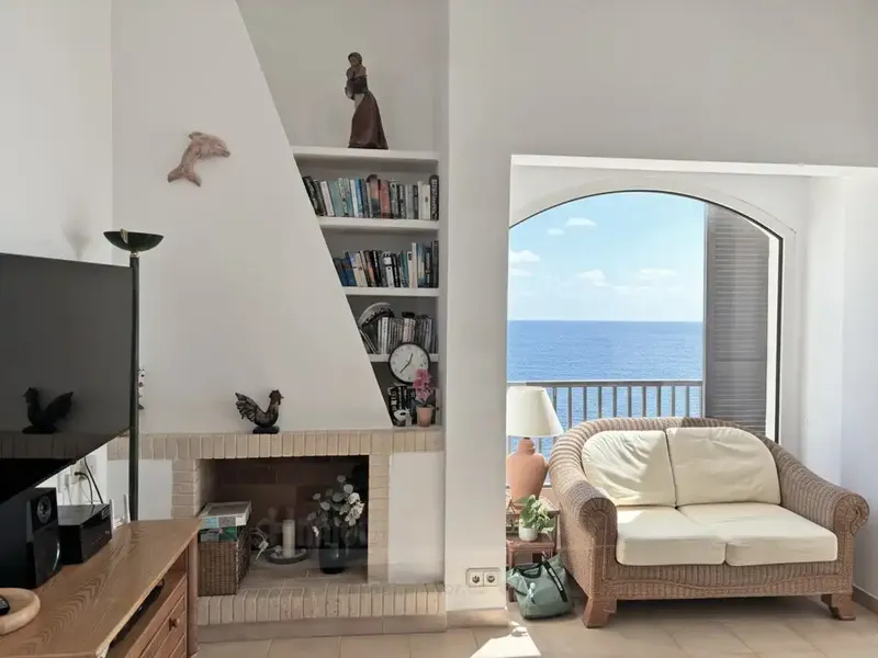 We present this penthouse on the second floor, located in the prestigious complex in the area of Es Fortí – Cala Egos, Cala d'Or, Mallorca. — photo 4