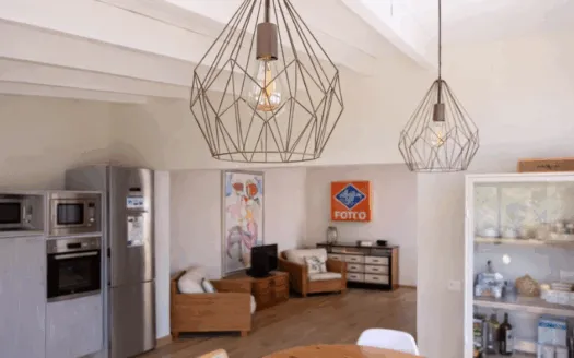 Chalet in Cala Llombards – with pool, garden and ETV license for 5 people — photo 4