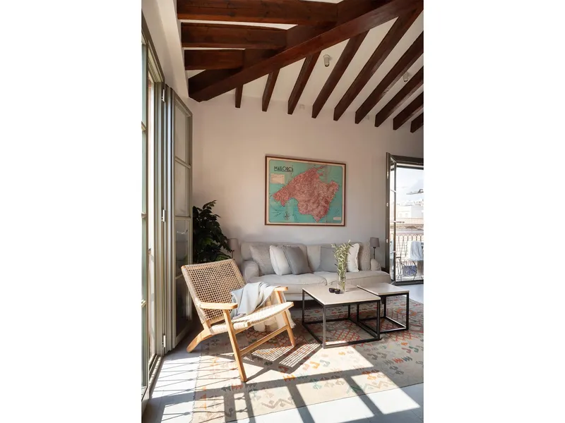 Bright and spacious apartment in the heart of Santa Catalina — photo 4