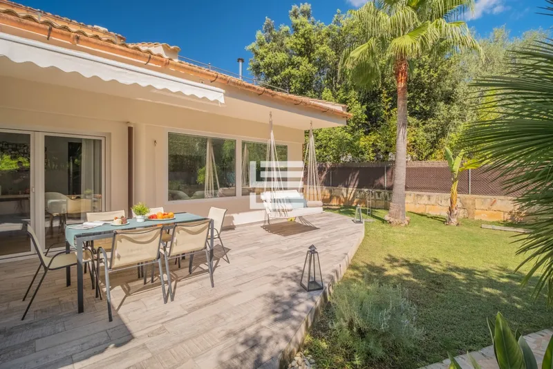 Elegant contemporary villa with a swimming pool for sale in Crestatx, Mallorca — photo 3