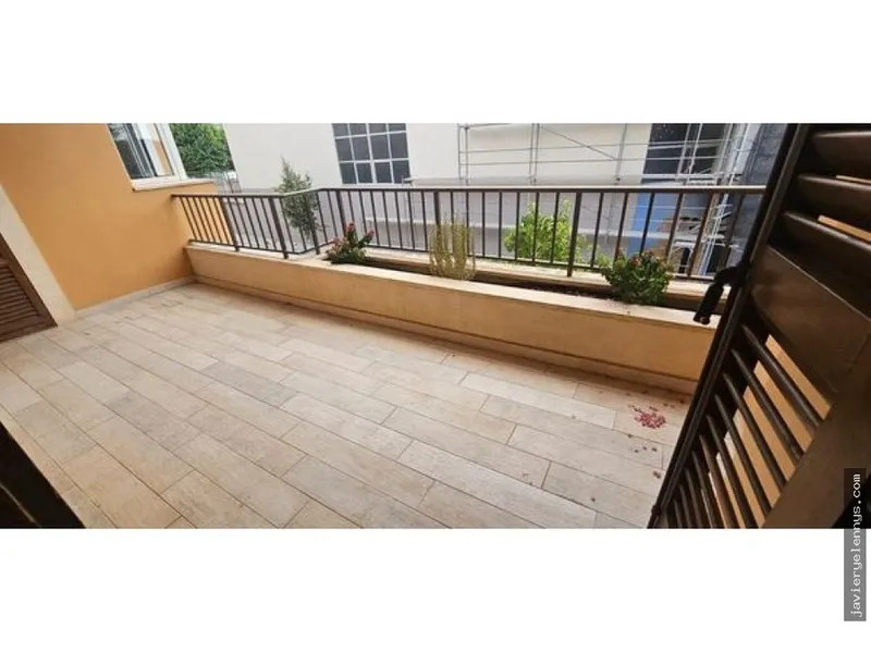 Flat for rent on Calle de Don Joan d'Àustria — photo 10