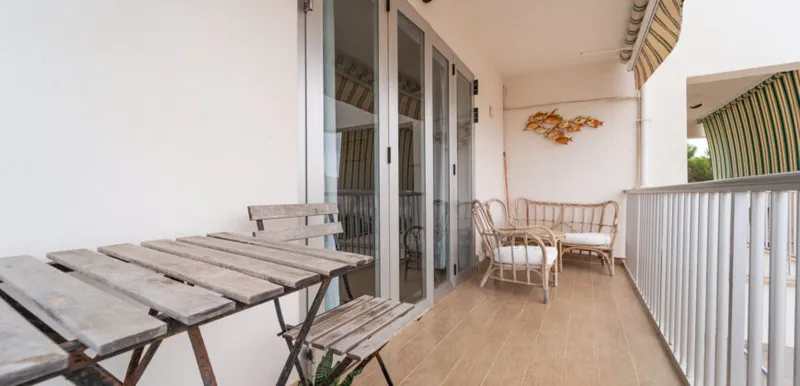 Reformed apartment with balcony in Colonia de Sant Jordi · 3 bedrooms — photo 4