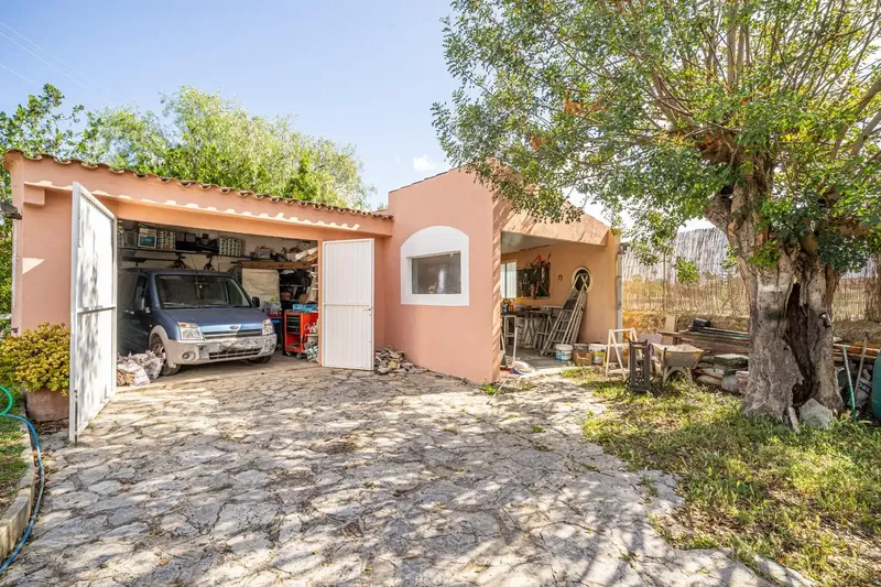 Rustic estate with large plot, two homes and pool in Son Prunes, Son Ferriol — photo 12