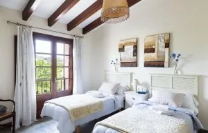 Rustic property with chalet in Sineu — photo 11