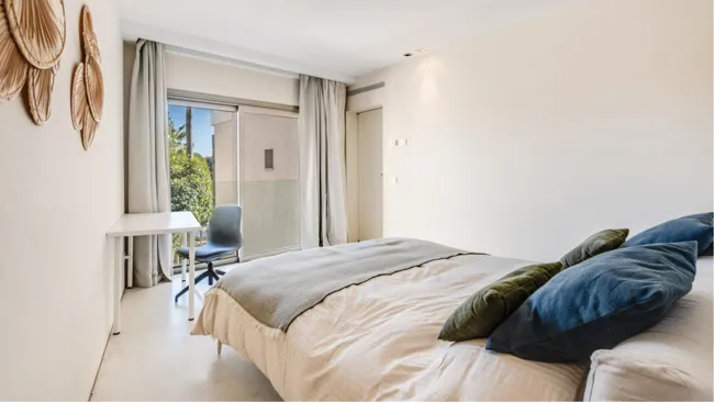 Modern luxury flat with exclusive atmosphere and communal pool — photo 7