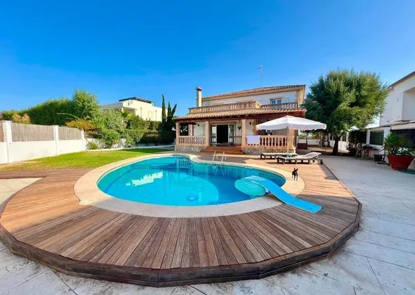 Detached house in Calle de la Llagosta, 3, Portocolom, Felanitx — photo 1