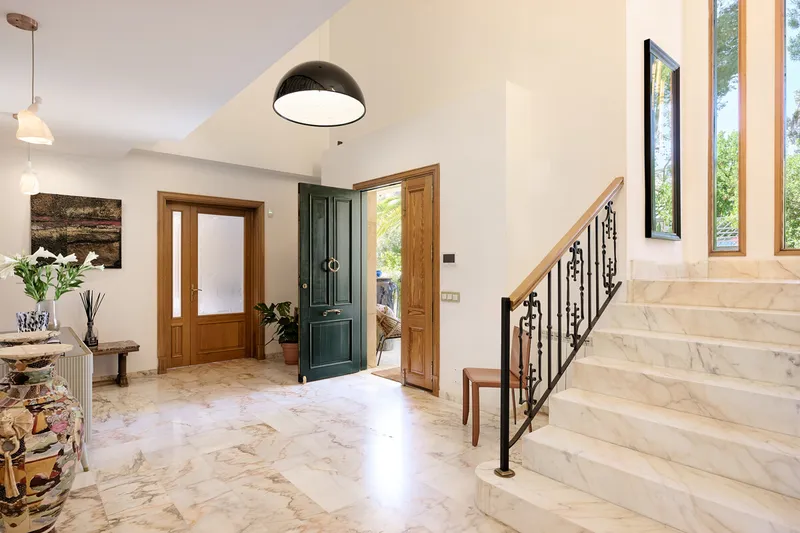 Vacation Rental: Cozy Villa with a Unique Pool Area in Son Vida - Marcel Remus Real Estate — photo 6