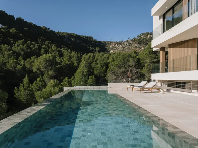 Exclusive new villa: Indoor pool and grand spa in Son Vida — photo 3