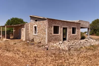Country house under construction in Manacor, 100 sqm, 2 bedrooms — photo 1