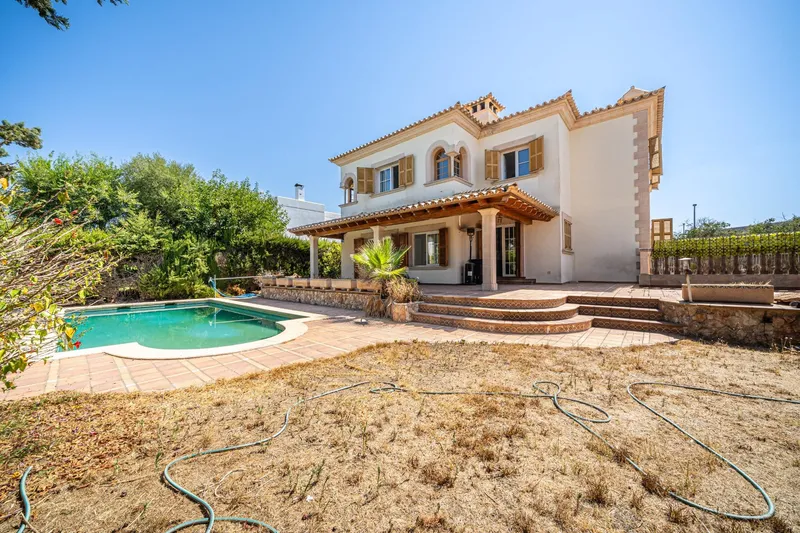 Detached chalet with private pool in Son Verí Nou — photo 3
